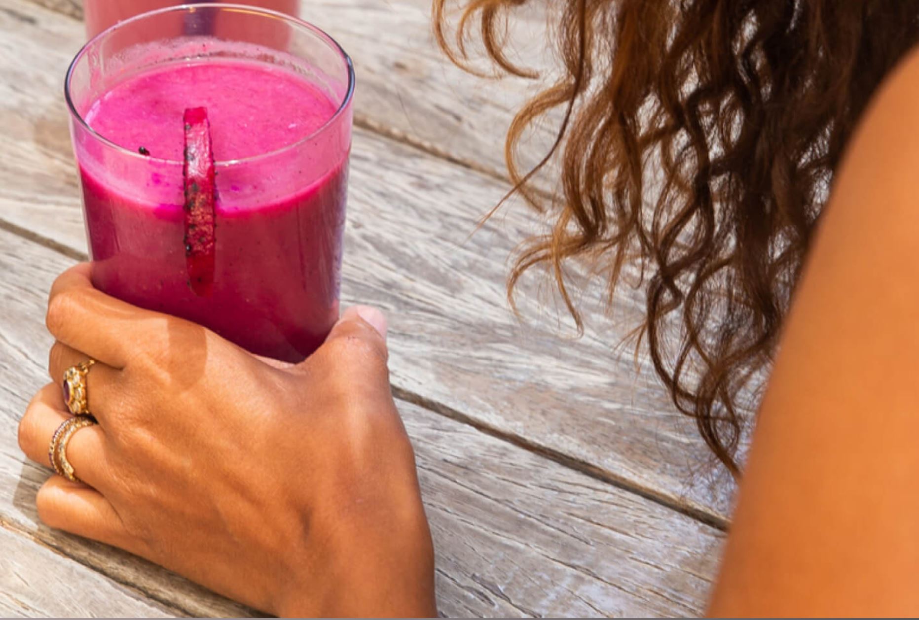 The Signature 5-Day Reset includes 50 total food and beverages (10 servings per day) and costs $395.